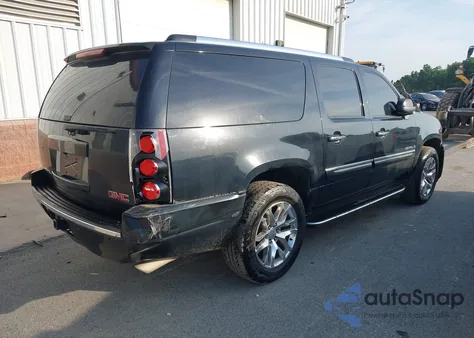 2008 GMC Yukon Xl 1500 Denali z USA, uszkodzony, nr VIN 1GKFK66838J196319